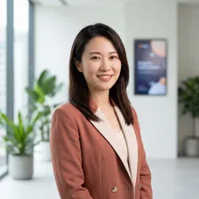 花姿盛品牌运营总监陈雅琴 — 品牌策略与用户运营专家