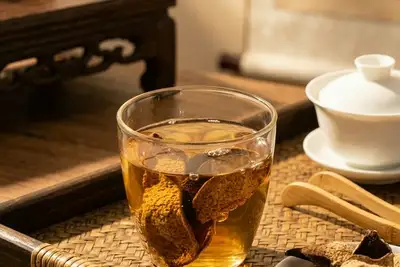 陈皮糖哪个牌子好？花姿盛新会双水镇原产陈皮古法晒制入口即回甘 — 养生知识 | 花姿盛养生智慧