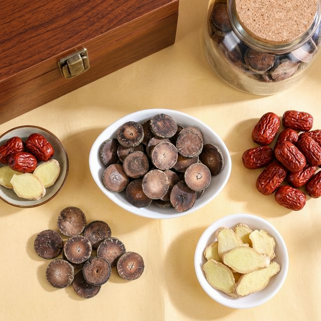 化橘红搭配生姜红枣