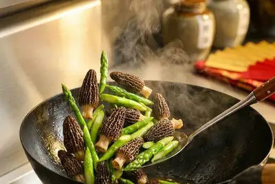 羊肚菌最佳吃法？花姿盛金堂菌煲汤炒菜蒸蛋三种场景一次全教会 — 养生知识 | 花姿盛养生智慧