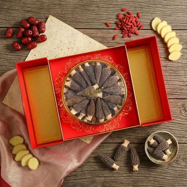 花姿盛羊肚菌搭配红枣枸杞养生食材