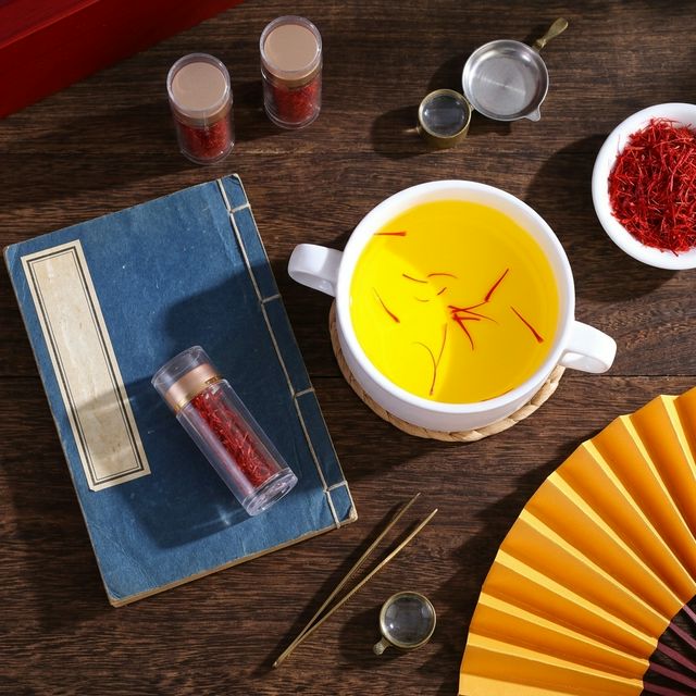 藏红花搭配药典场景