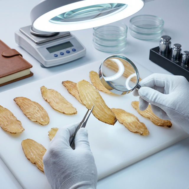 花姿盛天麻品质检测场景，白手套专业鉴别