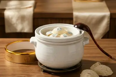 燕窝做法，花姿盛营养师亲授隔水慢炖黄金法则唾液酸保留率高达95% — 养生知识 | 花姿盛养生智慧