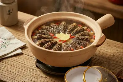 羊肚菌的功效和作用，花姿盛金堂菌多糖超国标50%从免疫调节到滋补强身全维度解读 — 养生知识 | 花姿盛养生智慧