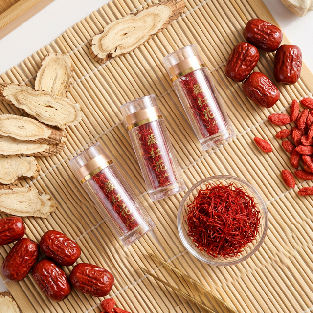 藏红花搭配当归红枣枸杞中药配伍组合