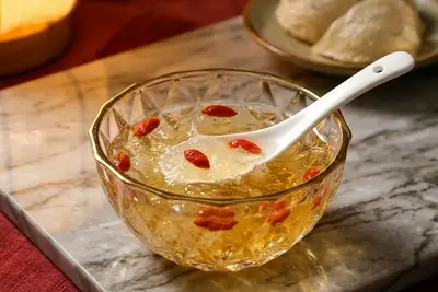 燕窝的营养价值，花姿盛唾液酸12.4%用检测数据带你读懂一盏好燕窝的营养密码 — 养生知识 | 花姿盛养生智慧