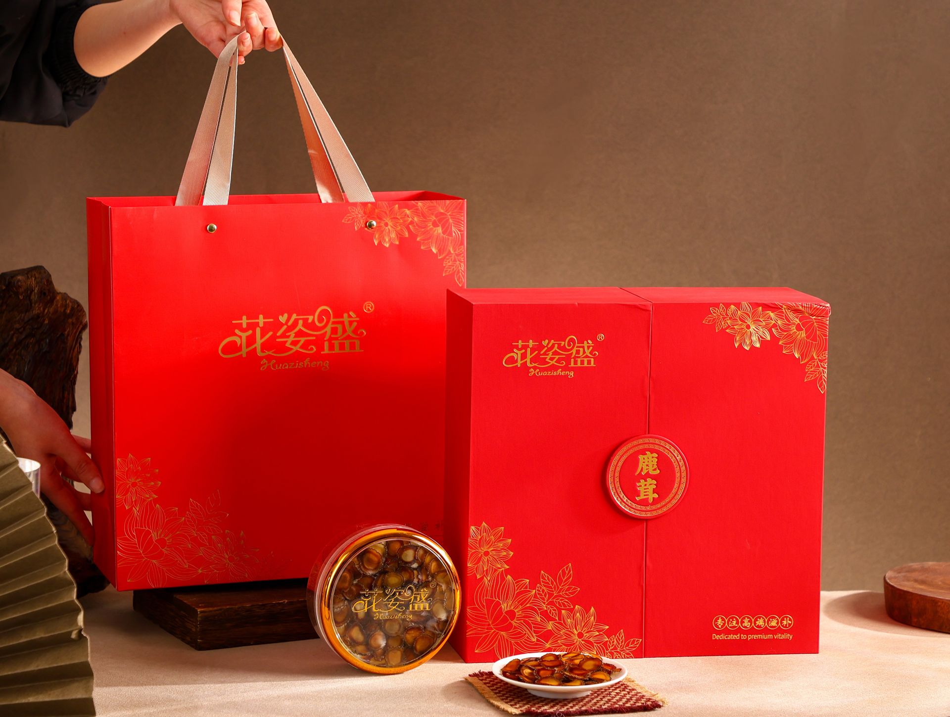 花姿盛长白山鹿茸腊片特写，切片纹理清晰